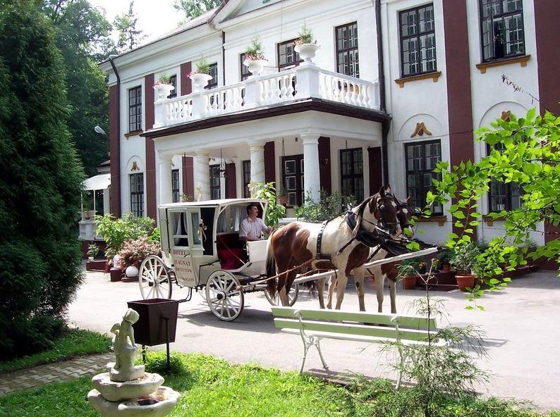 Willa Park Ostrowiec Świętokrzyski Buitenkant foto