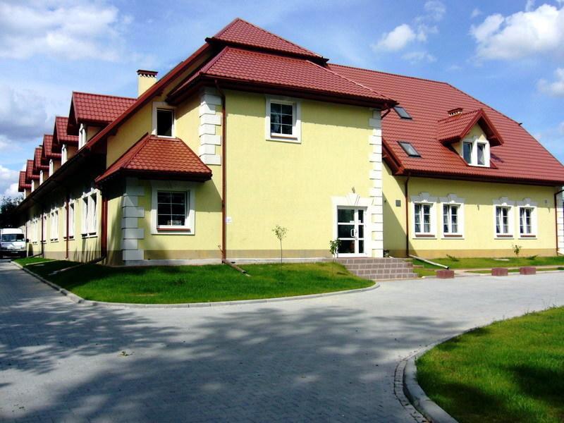 Willa Park Ostrowiec Świętokrzyski Buitenkant foto